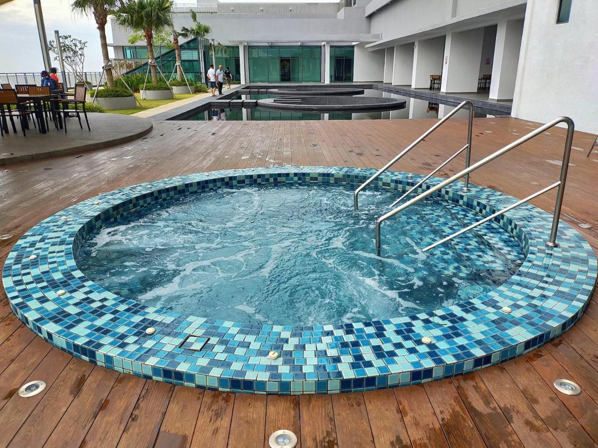 Best Moments Suite 1 Kuantan Exterior foto