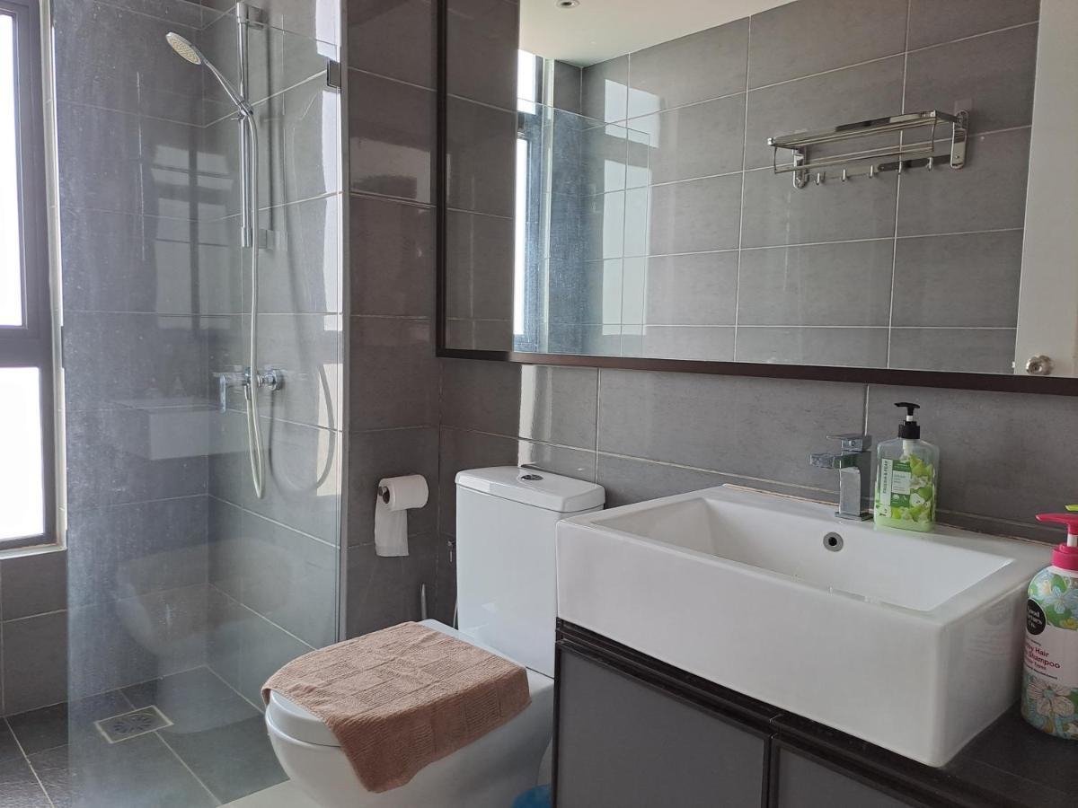 Best Moments Suite 1 Kuantan Exterior foto